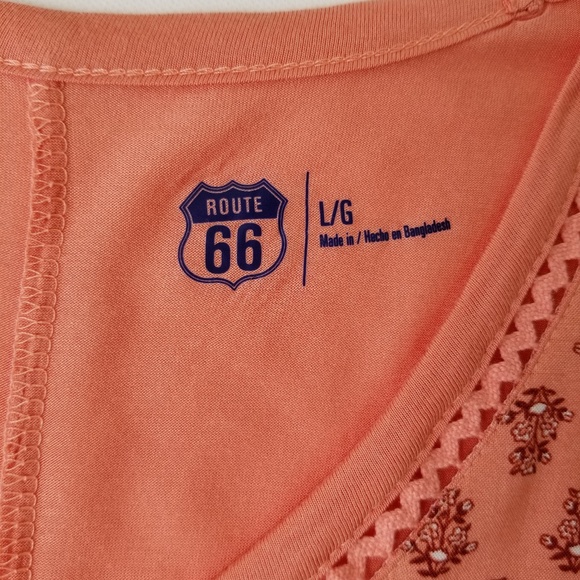 NWOT Route 66 Coral Sleeveless Floral Top - Picture 3 of 8